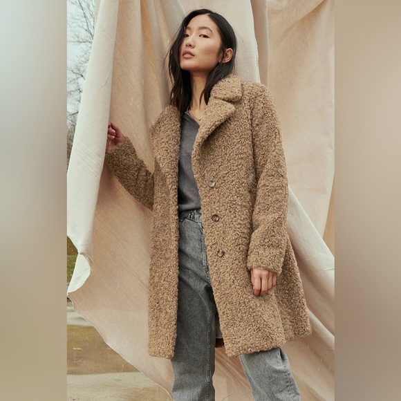Soia + Kyo Santhia Faux Shearling Jacket in Toffee - Picture 14 of 14